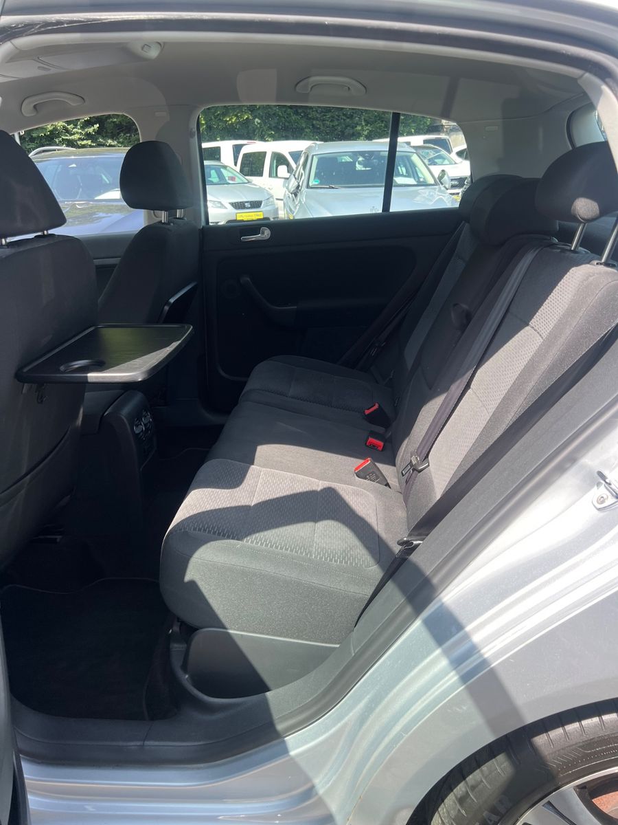 Fahrzeugabbildung Volkswagen Golf Plus 1.6 TDI Comfortline