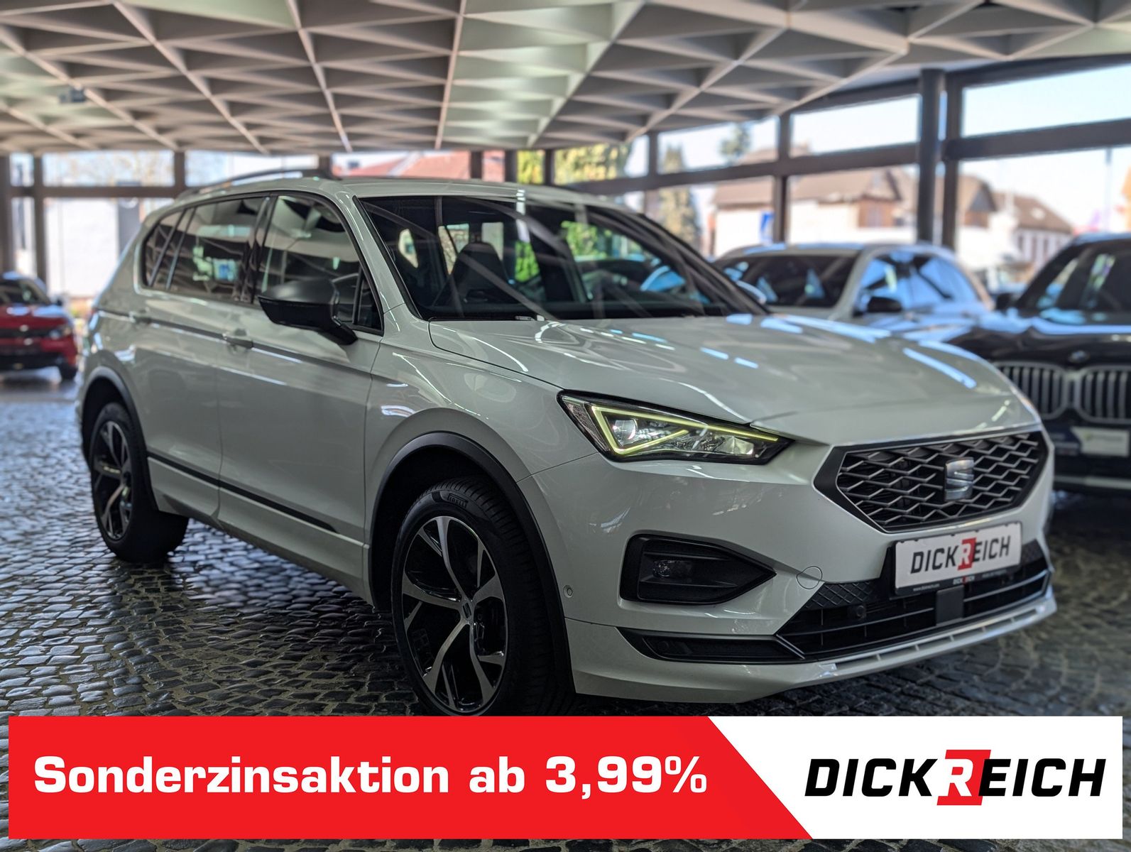 Fahrzeugabbildung SEAT Tarraco FR AHK PANO ACC VIRT APP MEMO BEATS StHz