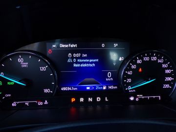 Ford Kuga - 8