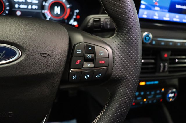 Fahrzeugabbildung Ford Focus Turnier ST 2.3 Eco Performance |1HAND|B&O|
