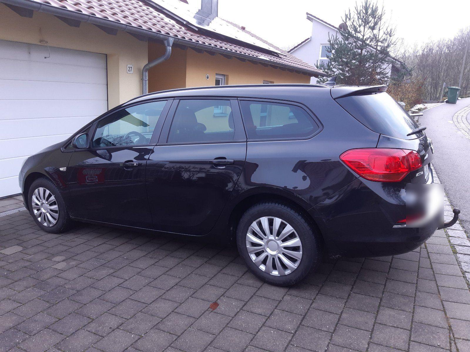 Opel Astra 2015 — photo 5