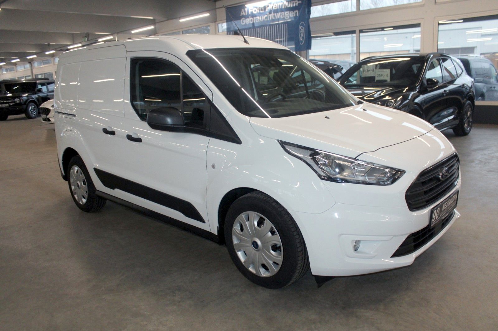 Fahrzeugabbildung Ford Transit Connect TREND L1 KLIMA 3-Sitzer PDC AHK
