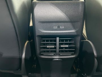 Ford Explorer Select RWD