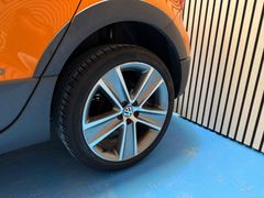VW Polo V CrossPolo 1er Hand/Standheizung/NAVI/PDC