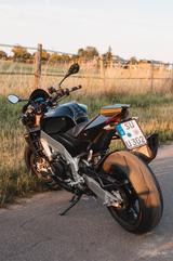 Aprilia Tuono V4 Factory  - APRILIA MOTORRAD