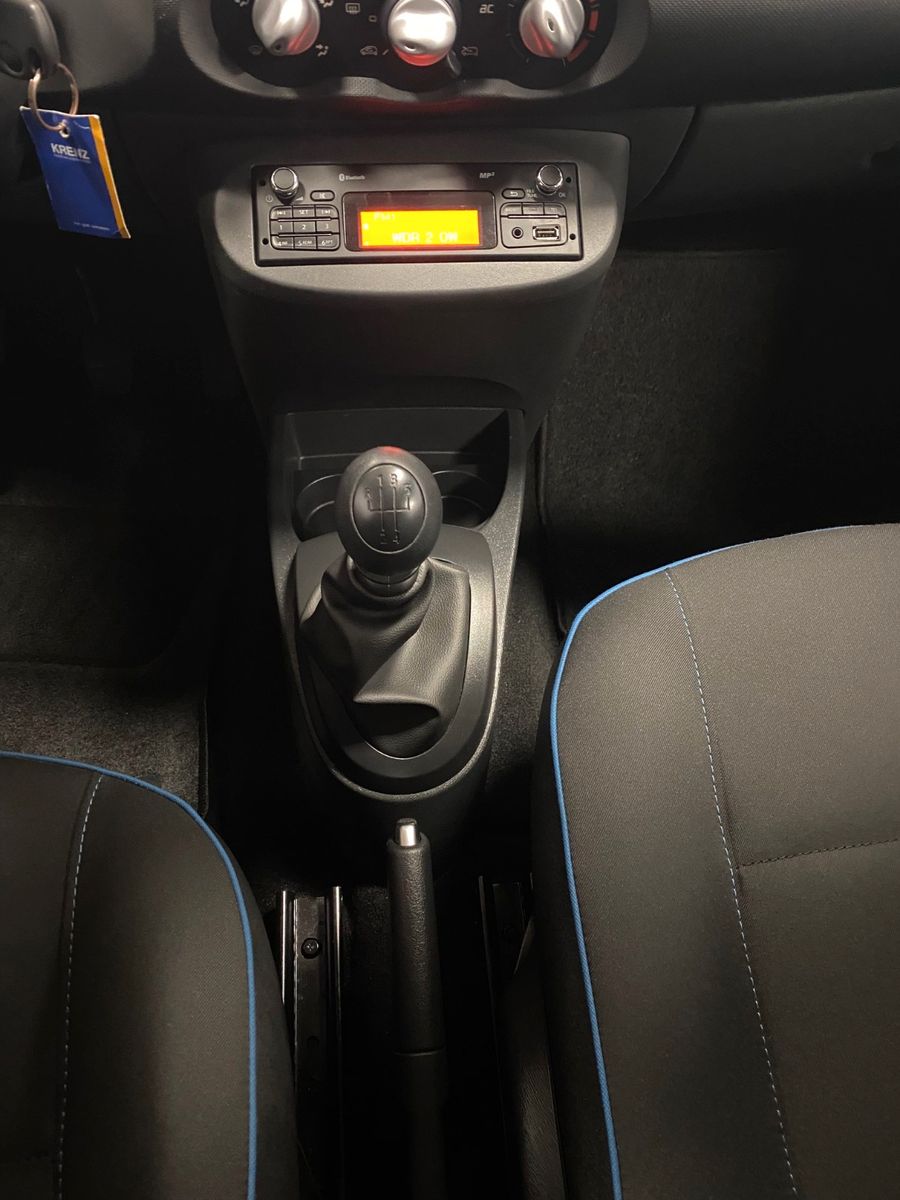 Fahrzeugabbildung Renault Twingo Expression 1.2 16V+KLIMA+GARANTIE+TELEFON