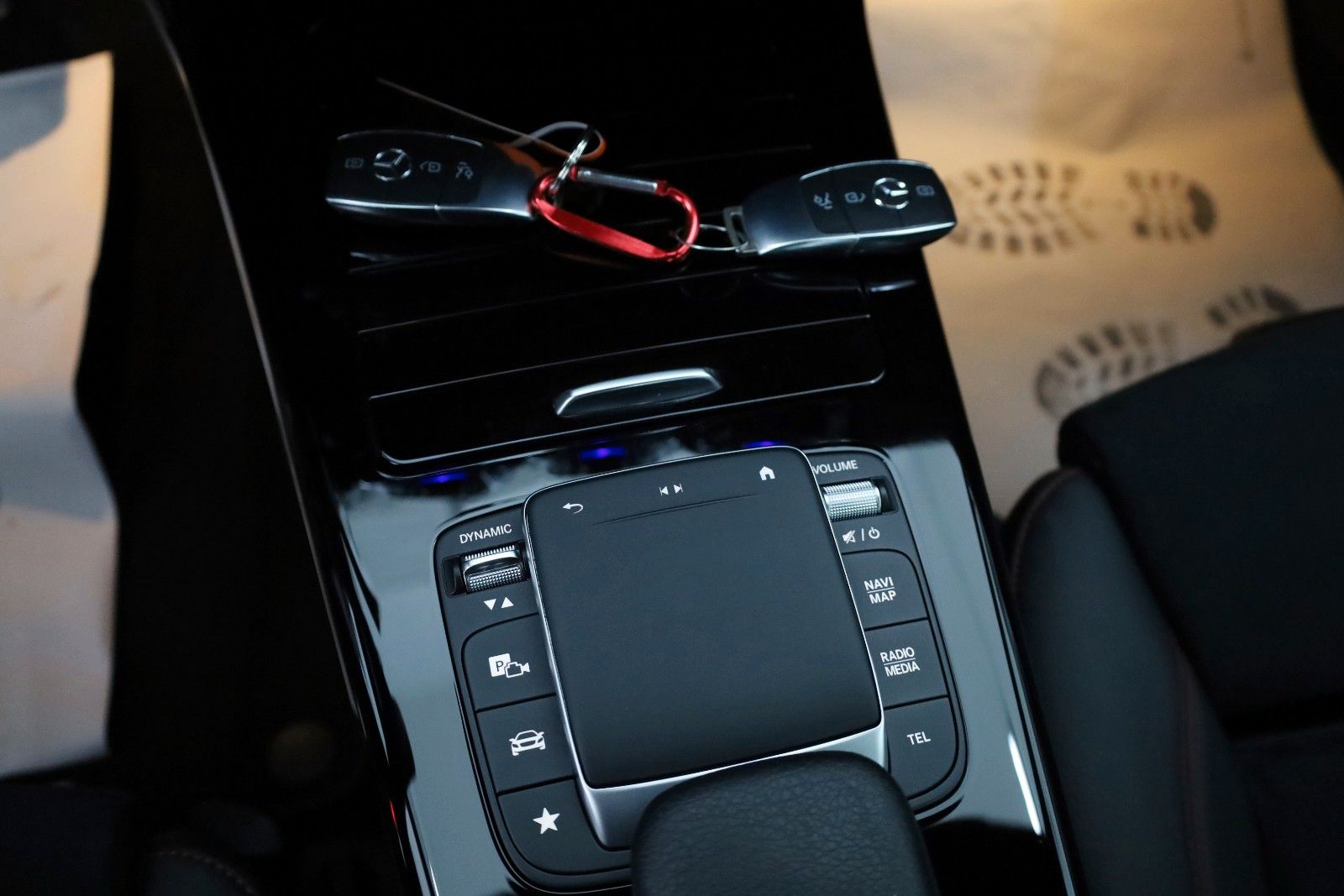 Fahrzeugabbildung Mercedes-Benz CLA 250 e SB,AMG-line,T.Leder,Navi,LED,SH,Kamera