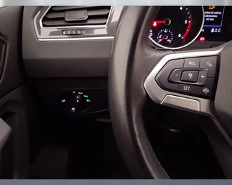 Volkswagen Tiguan - 10