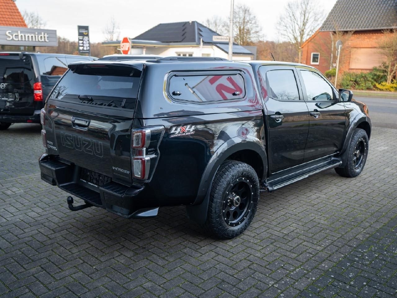 Fahrzeugabbildung Isuzu D-Max Double Cab 4WD V-CROSS
