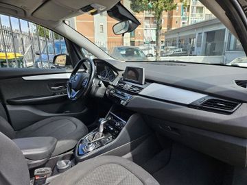 BMW 218 Active Tourer - 9
