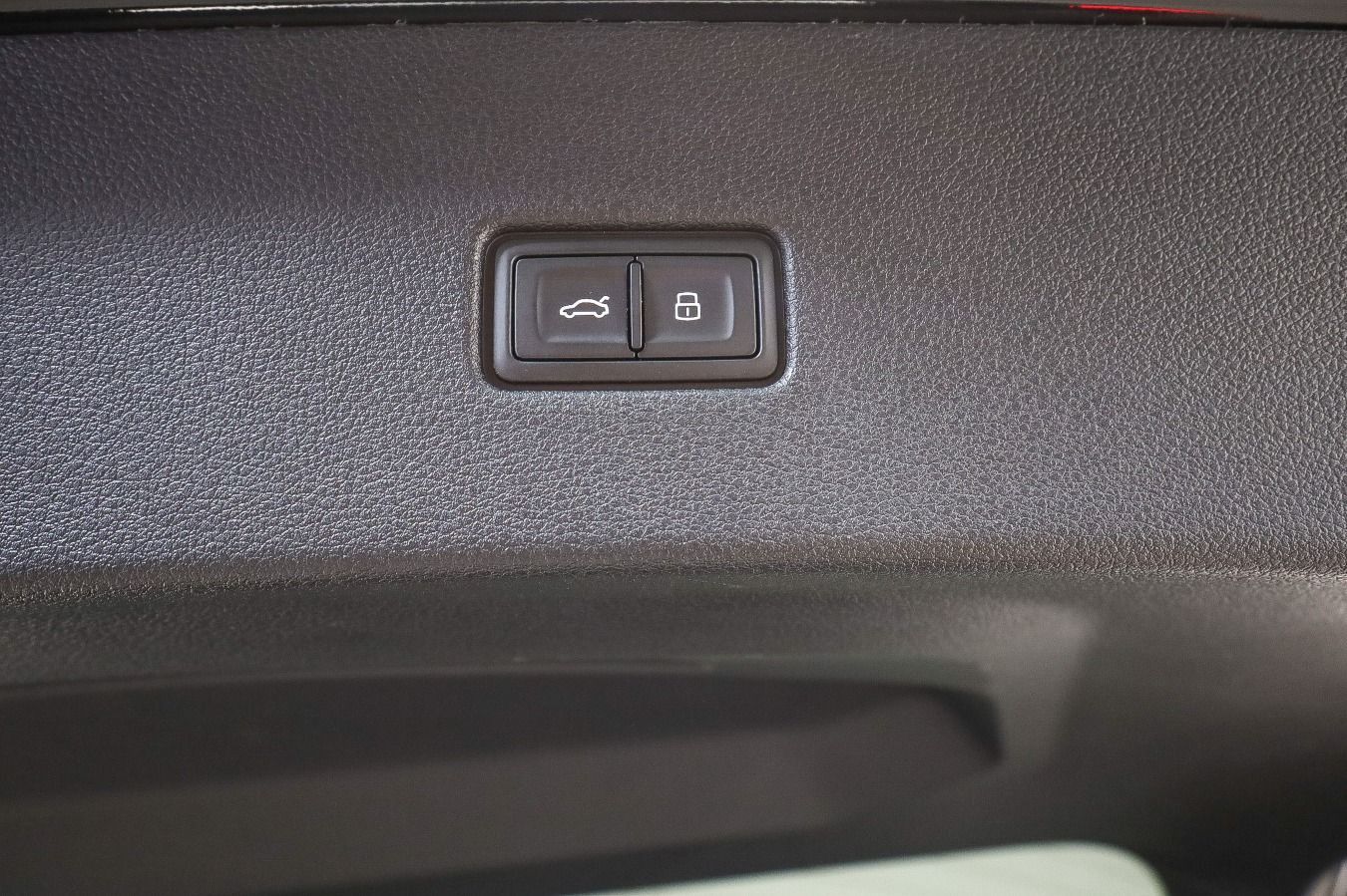 Audi SQ8 - Bild 13