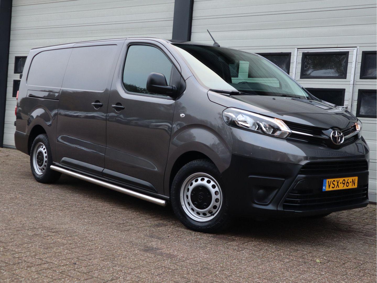 Toyota PROACE Electric Worker 50 kWh SoH 94,9 % Snellad