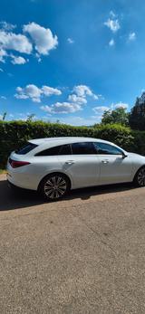 Mercedes-Benz CLA 180 Shooting Brake Leder Automatik Navigatio - Mercedes-Benz CLA 180 Shooting Brake in Stuttgart