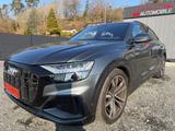 Audi SQ8 4.0 TDI quattro PANORAMA/SOFTCLOSE/AHK - Audi SQ8: Grau, Abstandswarner