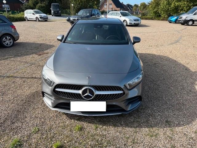 Mercedes-Benz A 200 d AMG  LED RFK
