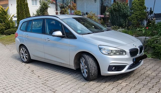 BMW 218 Baureihe 2 Gran Tourer 218 d Sport Line