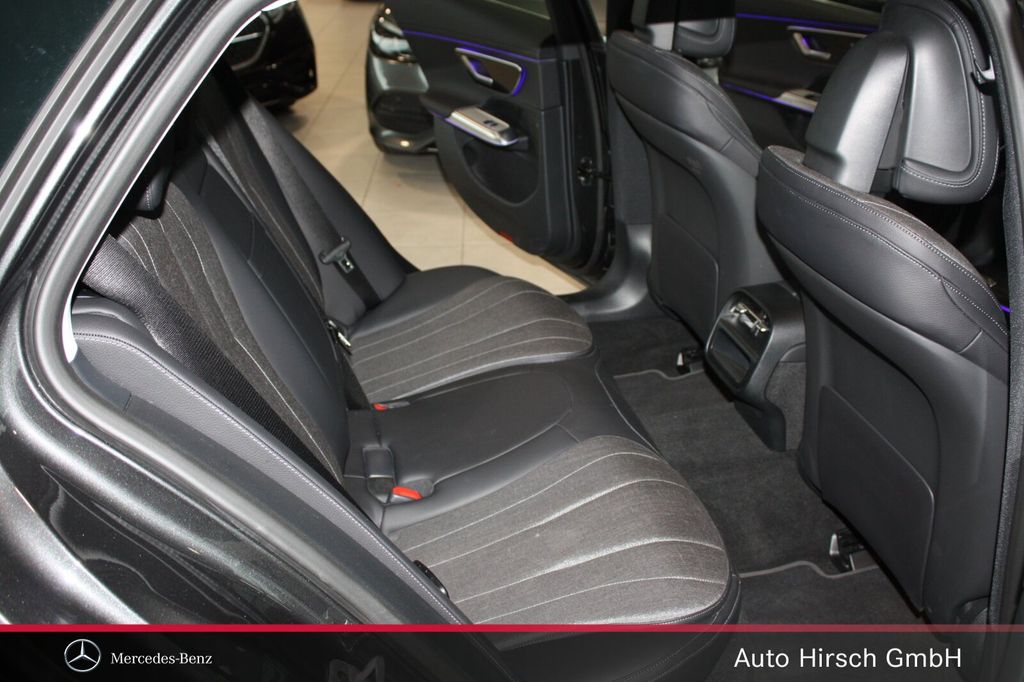 MERCEDES-BENZ E-Class 2025