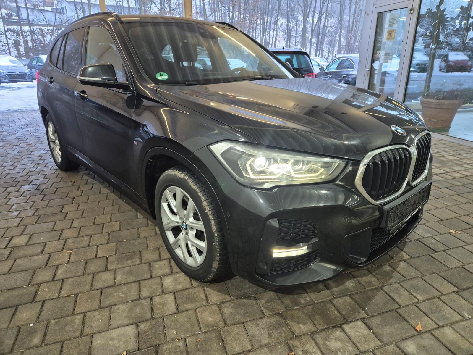BMW X1 xDrive 20d M-Paket*2.Hd*LED*NAVI*Hud*SH