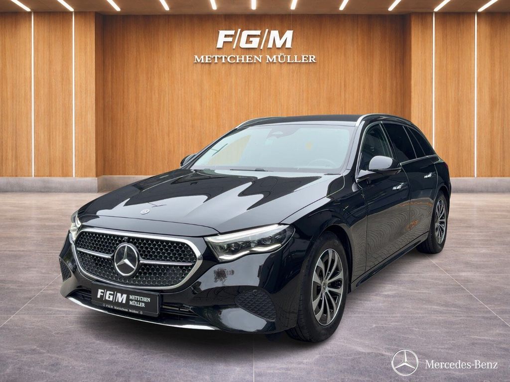 Image of Mercedes-Benz E 220