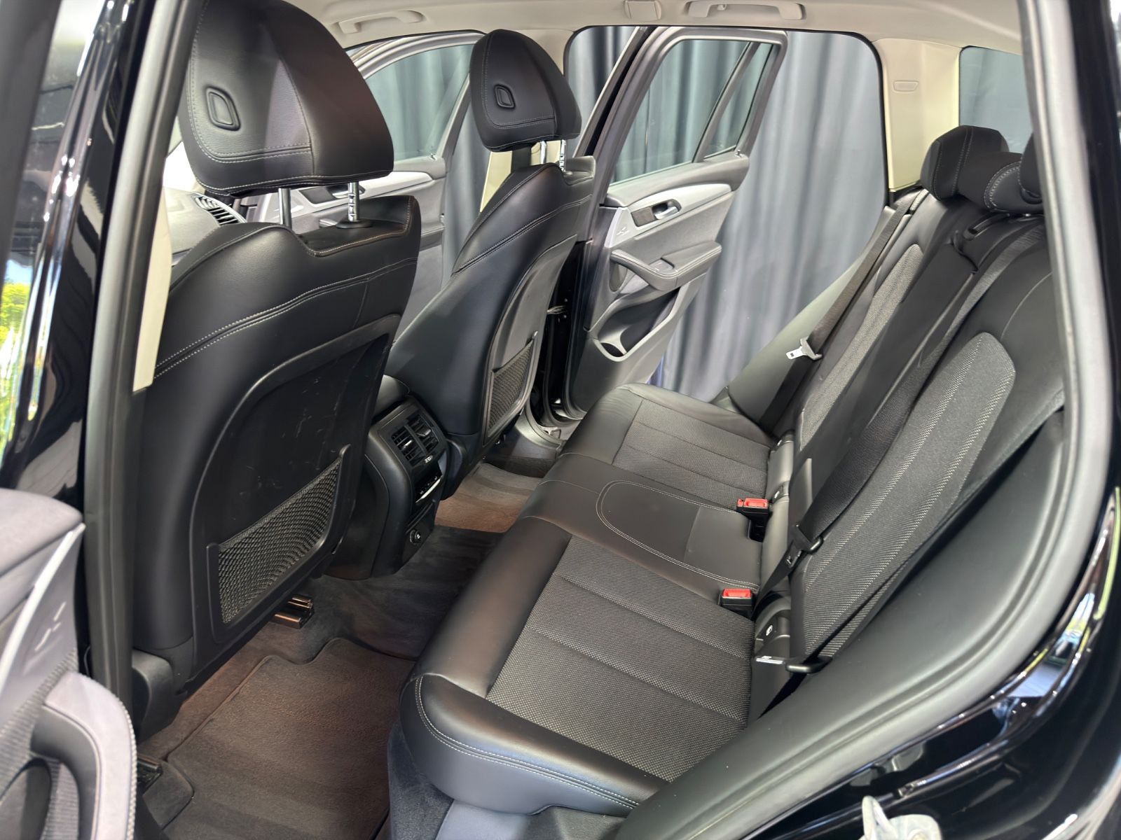 Fahrzeugabbildung BMW X3 xDrive 30d Advantage|HIFI|NAVI|AHK|