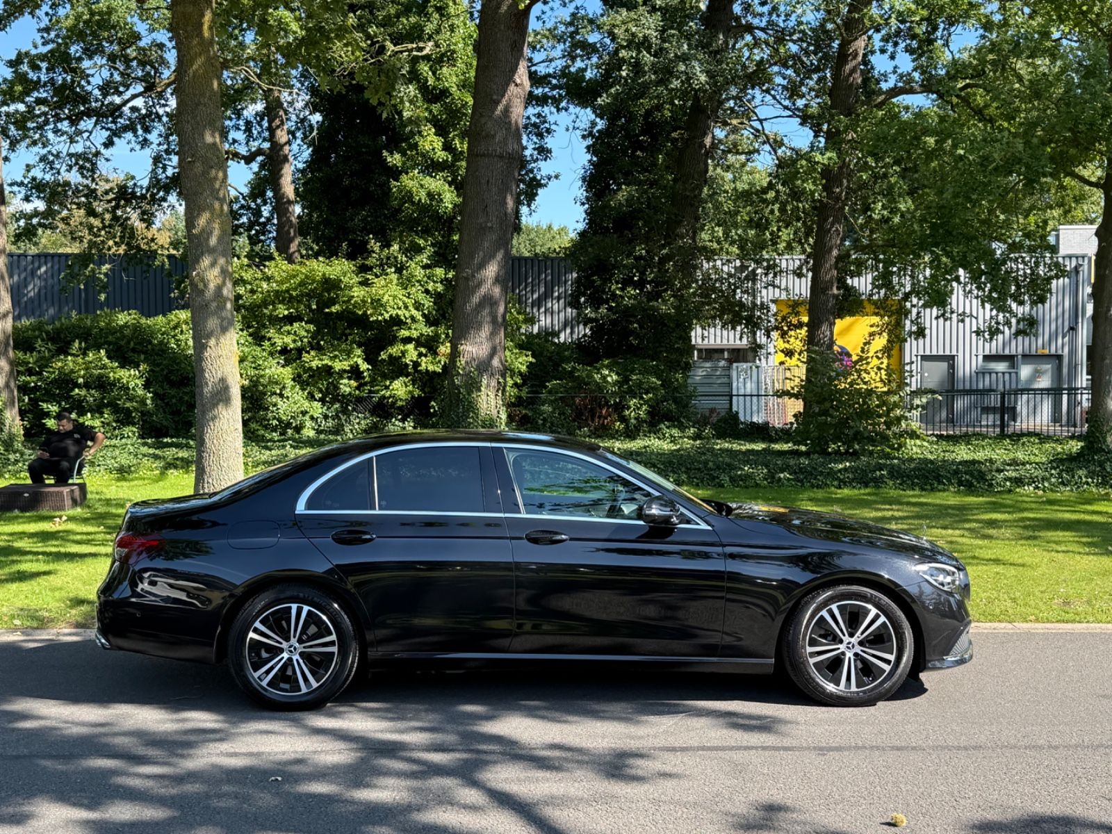 Mercedes-Benz E220 d/Aut9/Luxury/Memory/Mwst/Kamera/1-Hand/Top imagem 3