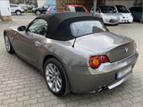BMW Z4 Roadster 2.2i 6 Zylinder - BMW Z Series in Leipzig