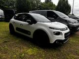 Citroën C3 Pure Tech 82 SHINE - Citroën: 8