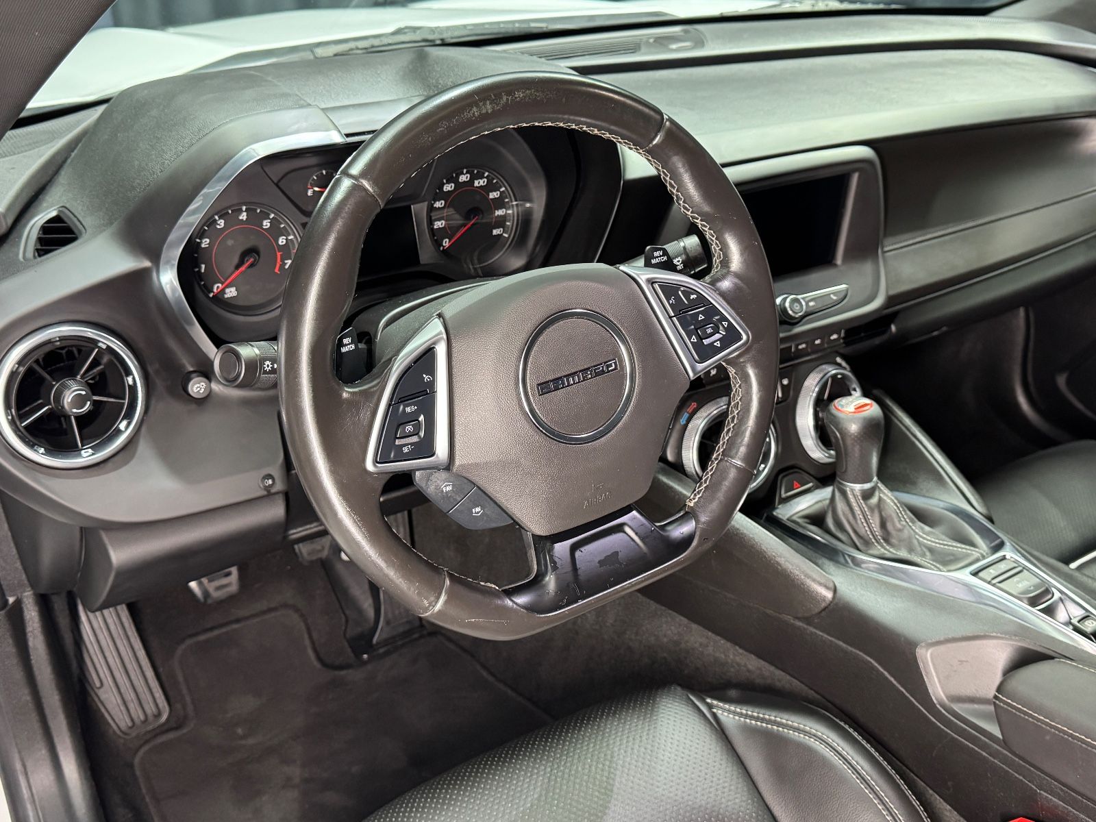 Fahrzeugabbildung Chevrolet Camaro Coupé SS LT1|SCHALTER|NAVI|LEDER