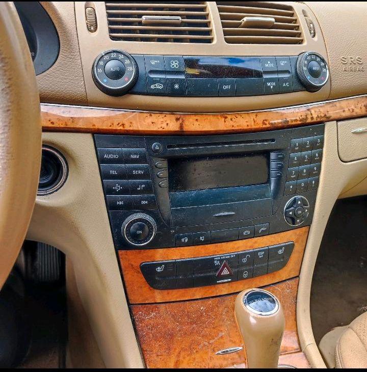 Mercedes-Benz E220 2007 — photo 6