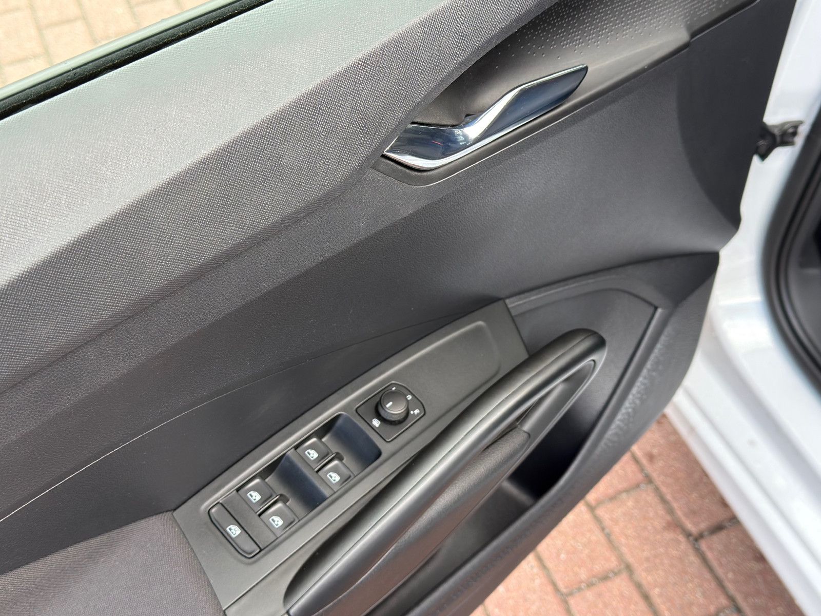 Fahrzeugabbildung SKODA Fabia Selection