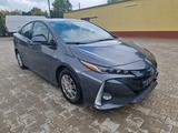 Toyota Prius 1.8-l-VVT-i Plug-in - - graue Toyota Prius