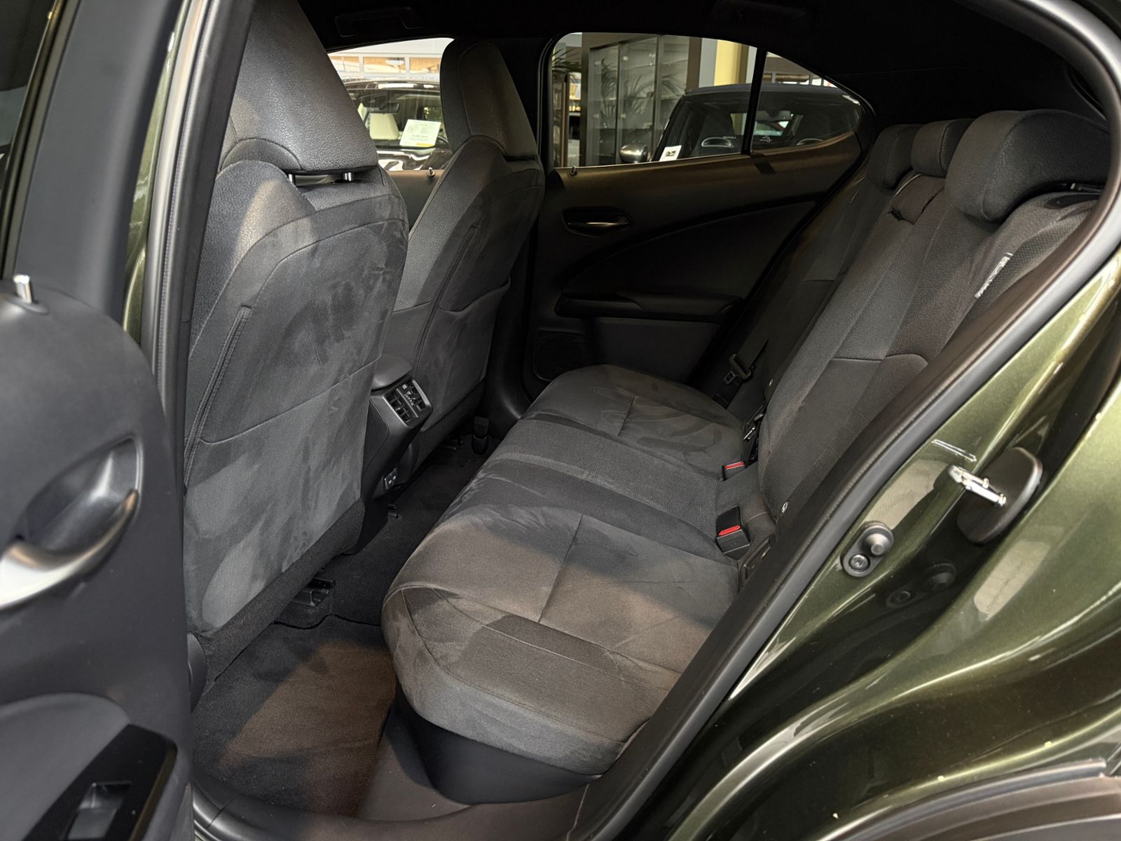 Fahrzeugabbildung Lexus UX 250h  Style Edition MY22 LED KAM DAB+