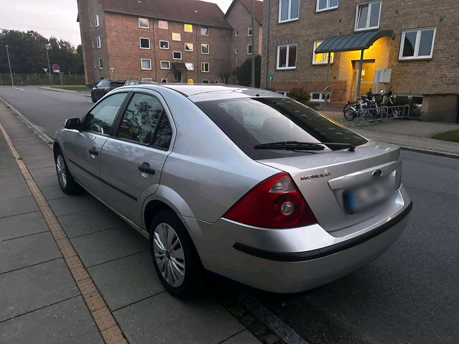 Ford Mondeo