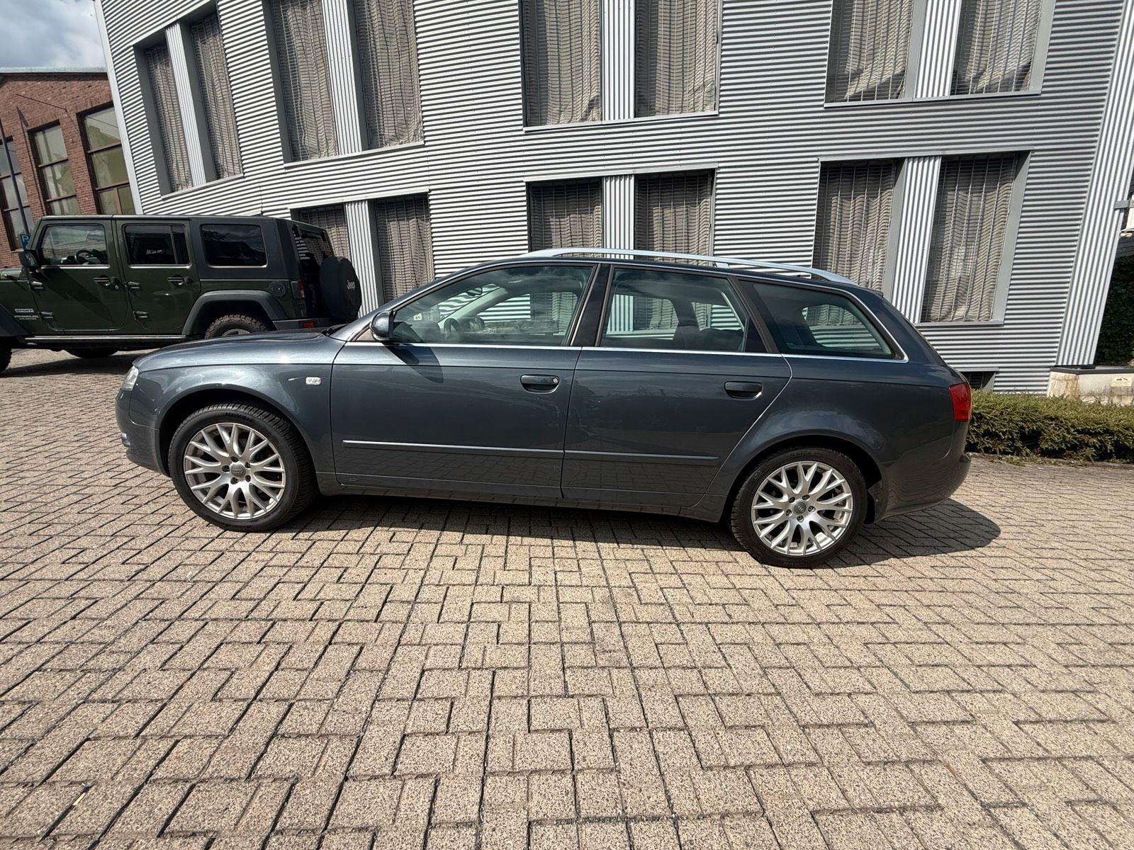 Audi A4 2006 — interior