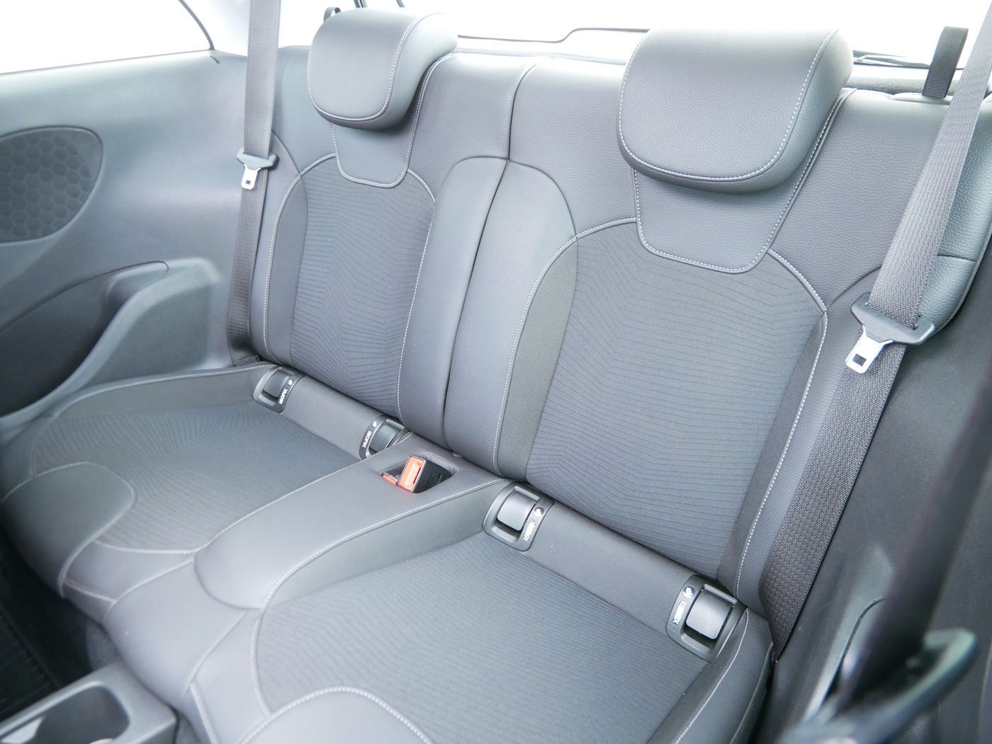 Fahrzeugabbildung Opel Adam 1.4 Open Air Faltdach IntelliLink SHZ+LHZ