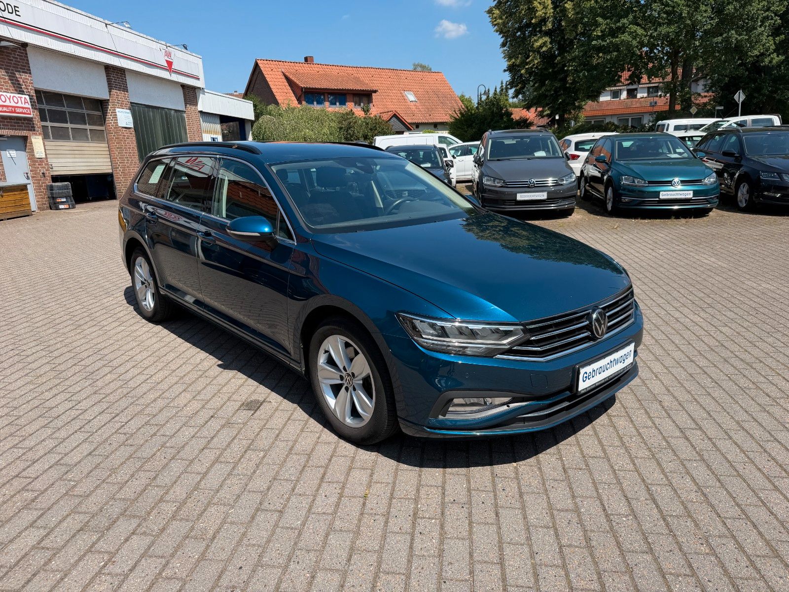 Volkswagen Passat Variant Business*LED*AHK*KAMERA*NAVI*TÜV imagem 3