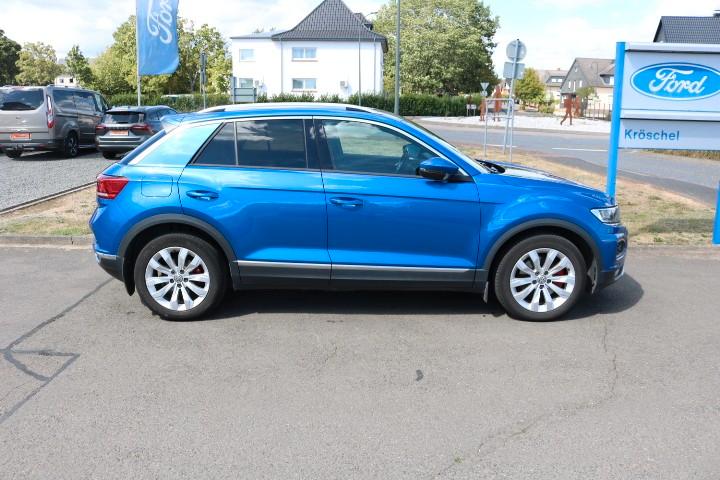 Volkswagen T-Roc Sport 2.0l TDI 4Motion+Winter P.+Navi+AHK