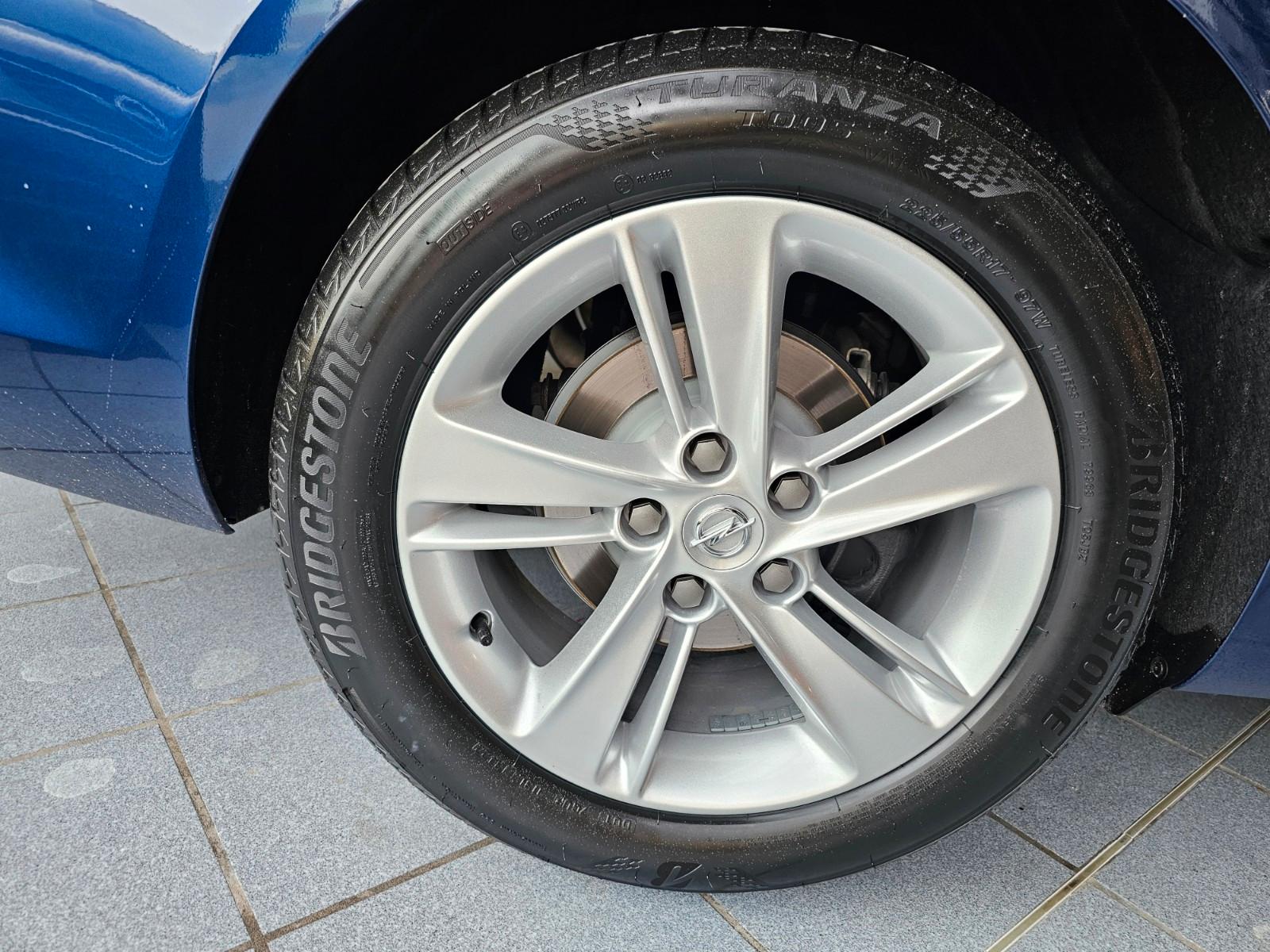Opel Insignia B ST 2.0 Elegance Massage ACC AHK