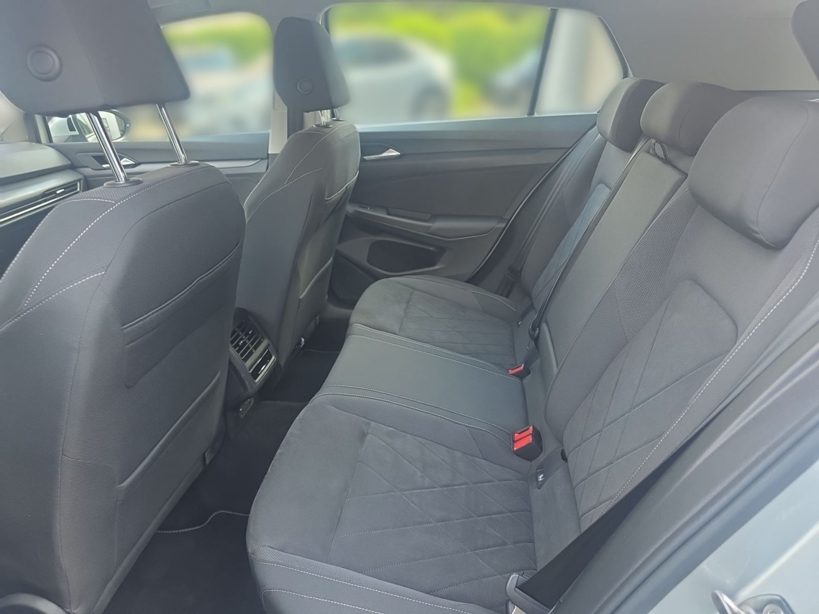 Volkswagen Golf - Bild 10