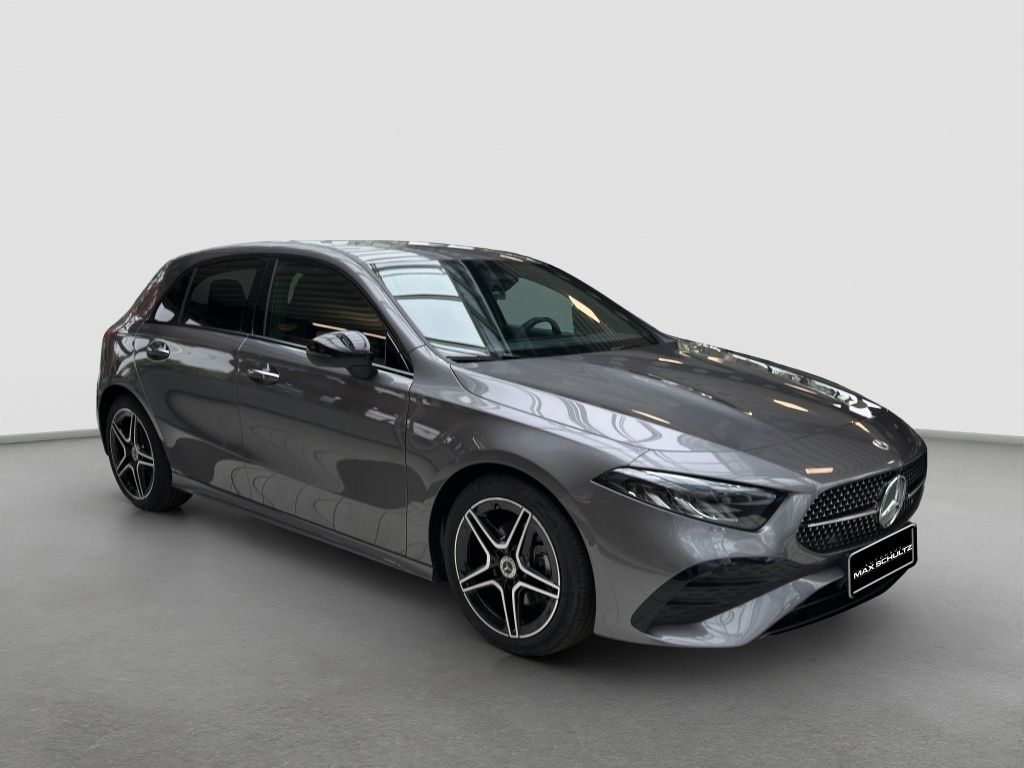 Fahrzeugabbildung Mercedes-Benz A 200 d AMG*Night*LED*SpurH*PDC*ParkAss*RFK