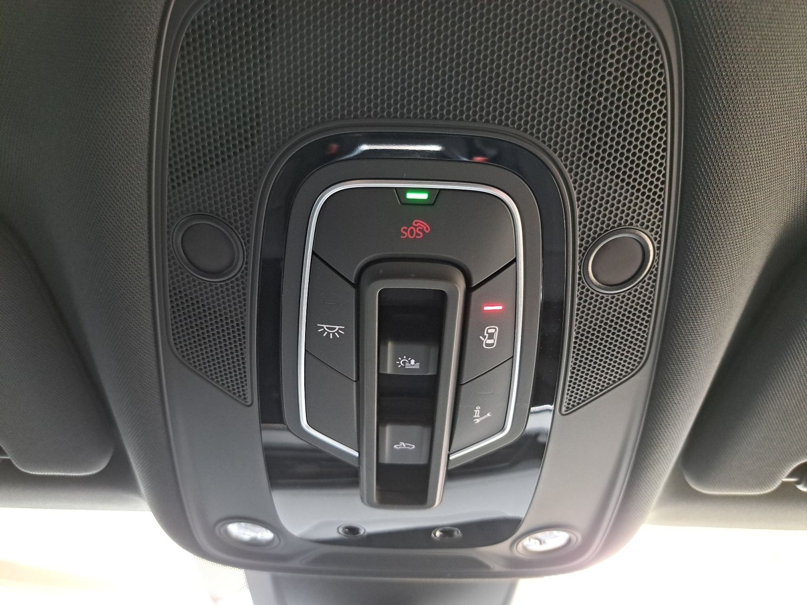 Audi Q8 e-tron - Bild 32