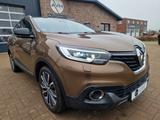 Renault Kadjar Bose 1.2 *TÜV Neu/LED/AHK/Navi/Teilleder* - Renault aus 2016