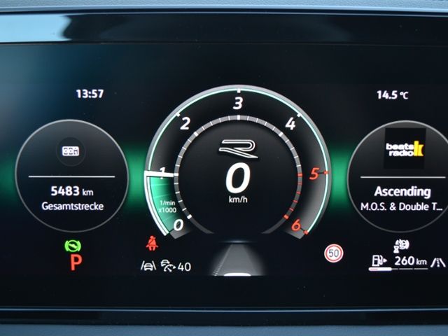 Tiguan 2.0 TDI DSG R-Line BLACK-STYLE/AHK/19-ZOL