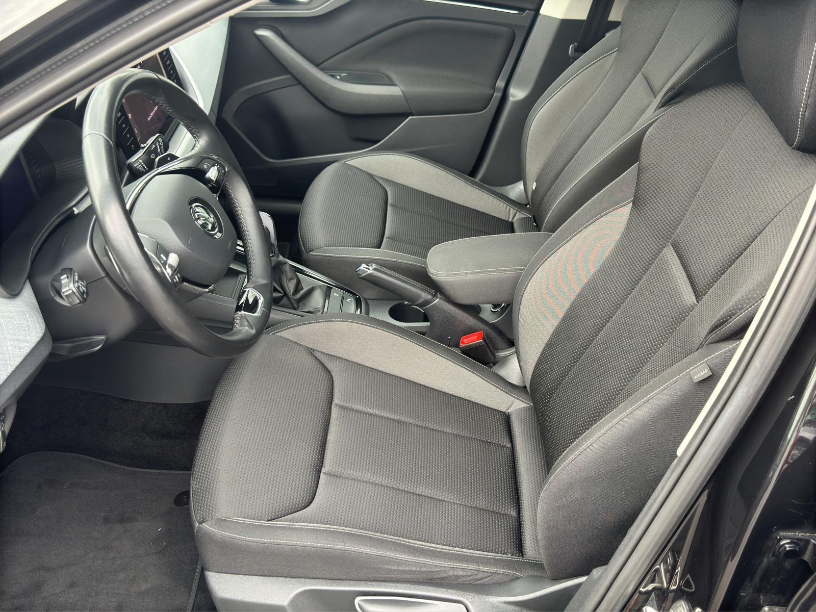 Skoda KAMIQ TOUR 1.0 TSI DSG NAVI+AHK+KAMERA+GRA+