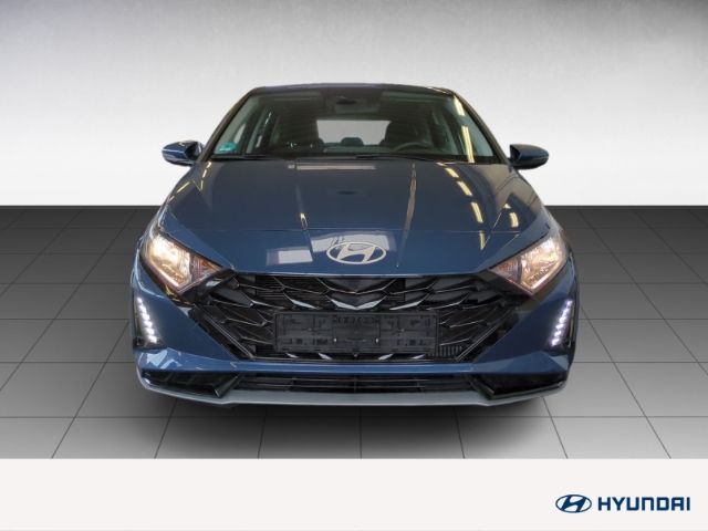 Fahrzeugabbildung Hyundai i20 FL (MY25) 1.0 T-GDI (100 PS) 7-DCT 2WD Trend