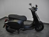 Vespa Sprint 50 Notte // Matt Schwarz - Offers