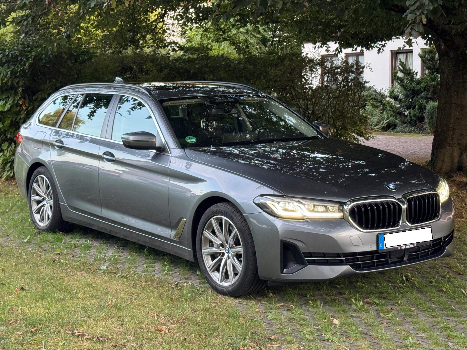 BMW 530d xDrive Touring (LCI)|Pano|HUD|AHK
