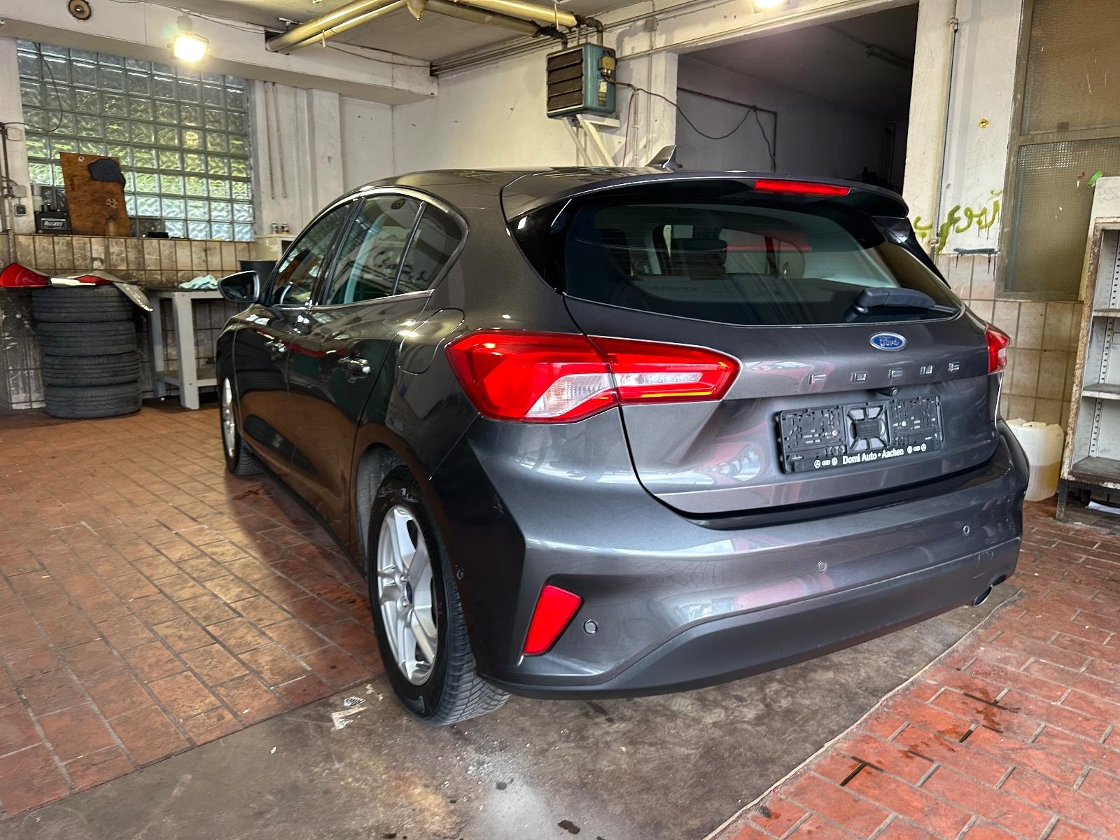 Ford Focus Lim. Cool & Connect