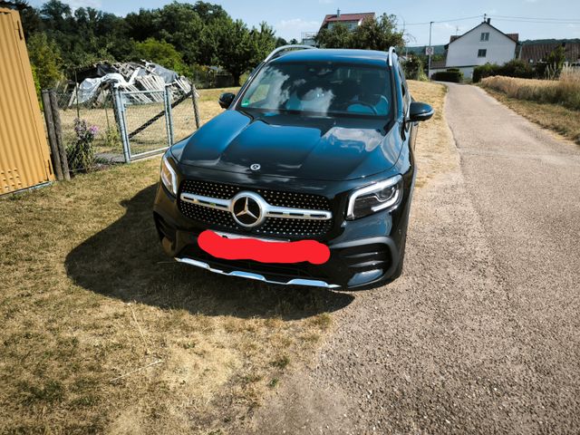 MERCEDES-BENZ GLB 220 d AMG LINE 