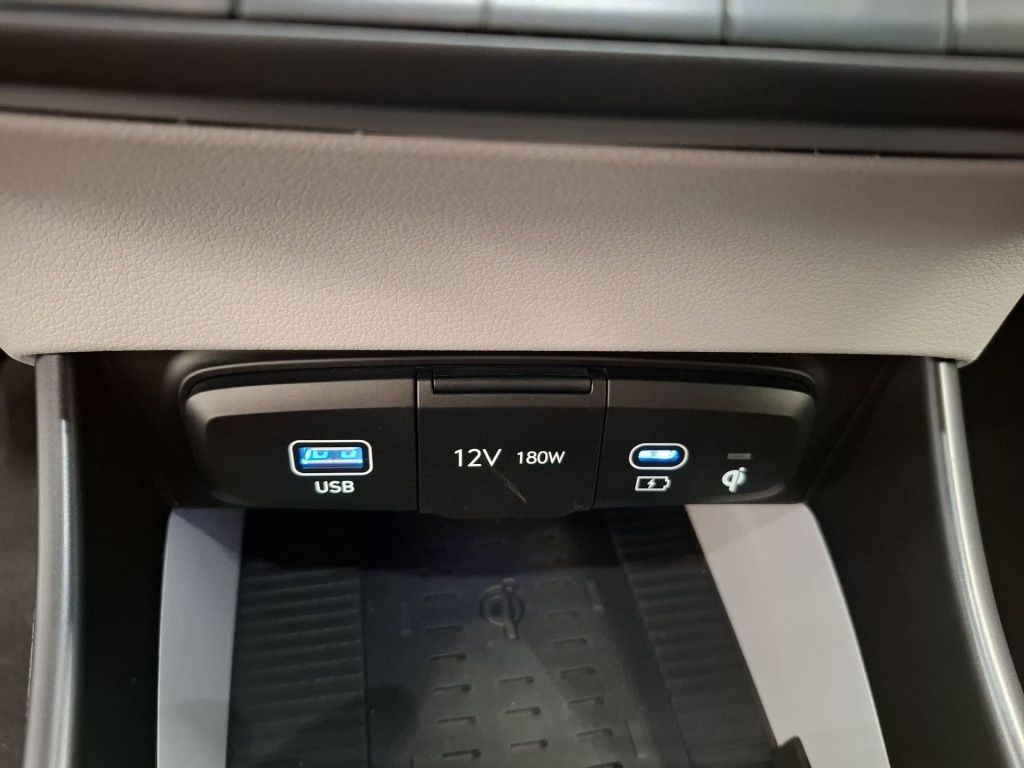 Fahrzeugabbildung Hyundai i20 FL (MY25) 1.0 T-GDI (100 PS) 7-DCT 2WD Prime